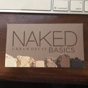 Naked Basics by Urban Decay eyeshadow palette.